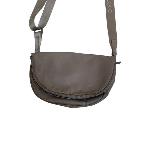 LOLE Crossbody Bag Womens Brown Beige Lightweight Nylon Everyday Flap Pocket - Picture 4 of 12